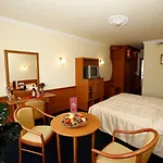 Korona Wellness, Rendezveny Es Borszalloda Hotel Eger