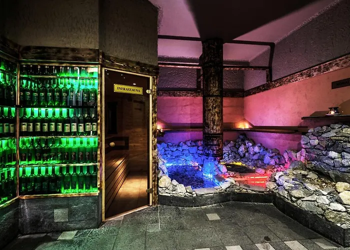 Hotel Korona Wellness, Rendezveny Es Borszalloda