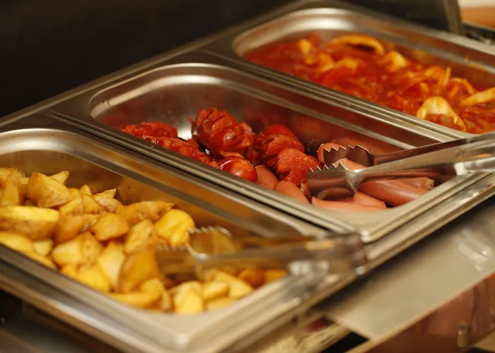 Korona Wellness, Rendezveny Es Borszalloda Eger