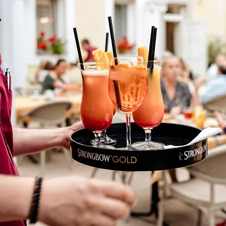 Korona Wellness, Rendezveny Es Borszalloda Hotel 4*