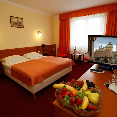 Korona Wellness, Rendezveny Es Borszalloda 4*