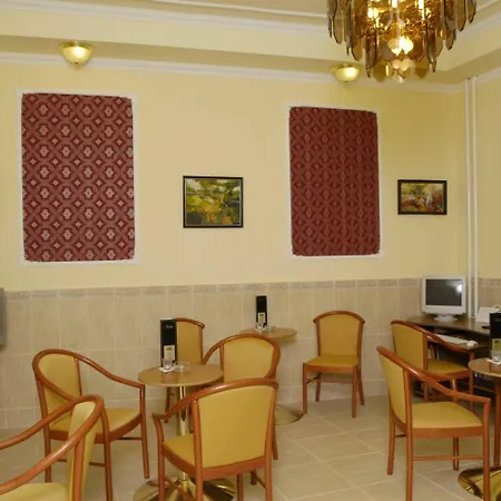 Korona Wellness, Rendezvény és Borszálloda Hotel