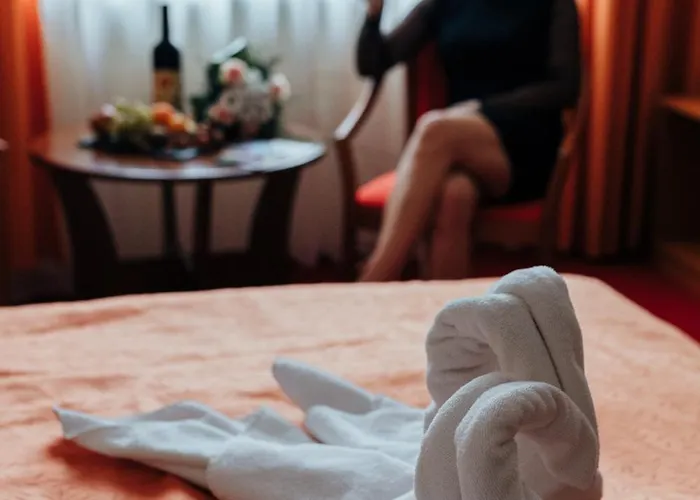 Korona Wellness, Rendezveny Es Borszalloda Hotel Eger