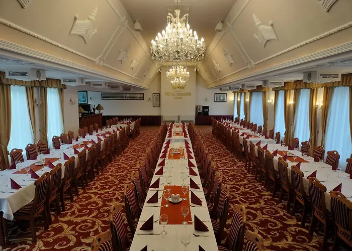 Korona Wellness, Rendezveny Es Borszalloda Hotel 4*