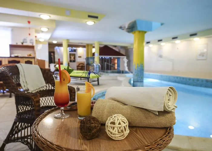 Korona Wellness, Rendezveny Es Borszalloda Hotel 4*