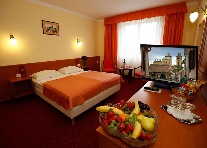Korona Wellness, Rendezveny Es Borszalloda 4*