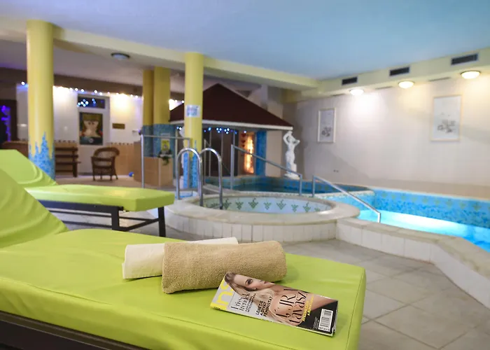 Korona Wellness, Rendezveny Es Borszalloda 4* Eger